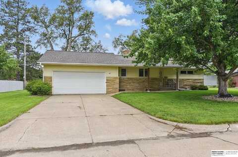 2417 Fairway Drive, Fremont, NE 68025