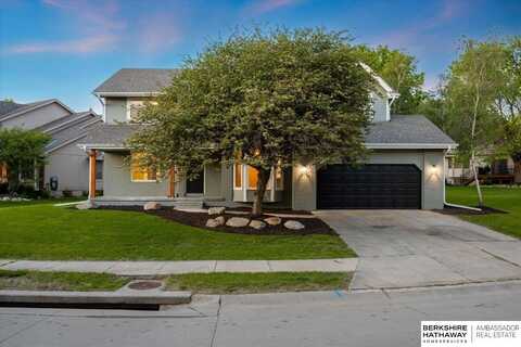 16324 Chicago Circle, Omaha, NE 68118