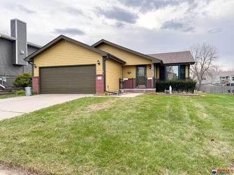 1507 SW 13th Street, Lincoln, NE 68522