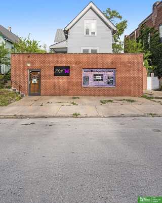 1320 N 40 Street, Omaha, NE 68131