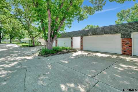 1625 Granada Lane, Lincoln, NE 68528