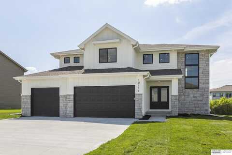 16619 Abigail Street, Bennington, NE 68007