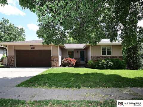 4219 Browning Street, Lincoln, NE 68516