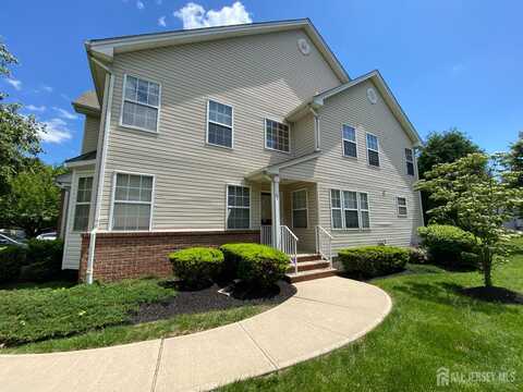 92 Amy Drive, North Brunswick, NJ 08902