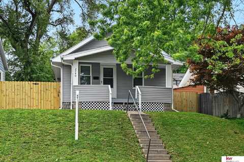 2740 N 49 Street, Omaha, NE 68104
