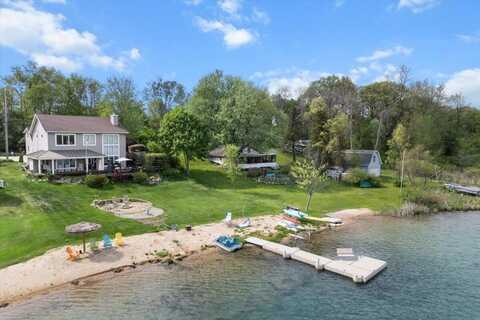 12425 20 Mile Road NE, Sand Lake, MI 49343