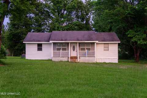 136 Peggy Drive, Florence, MS 39073