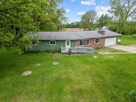 7060 Dobson Road, Jonesville, MI 49250