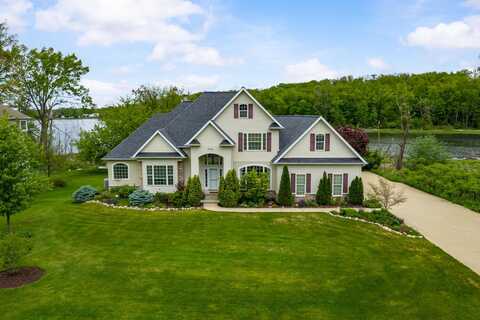 4132 Winding Way, Kalamazoo, MI 49004