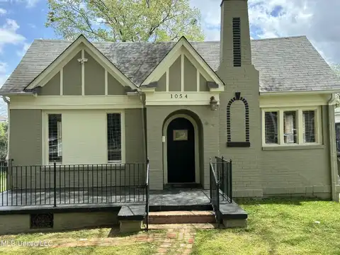 1054 Madison Street, Jackson, MS 39202