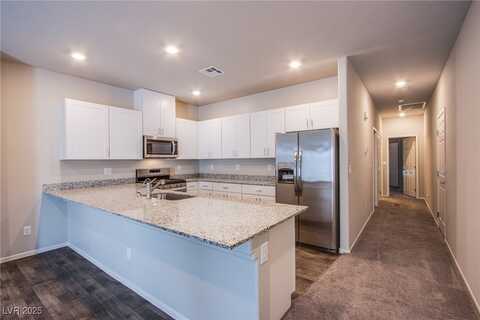 7517 Crested Moon Street, North Las Vegas, NV 89084