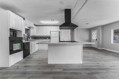 3627 Becerro Drive, Las Vegas, NV 89121