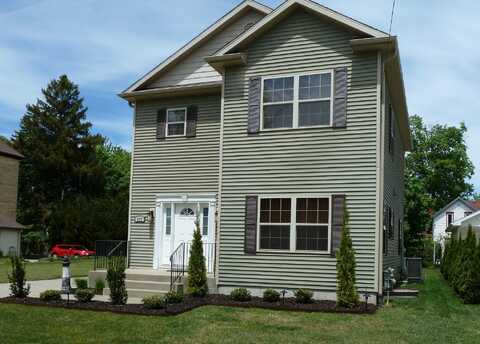 317 Monroe Street, South Haven, MI 49090