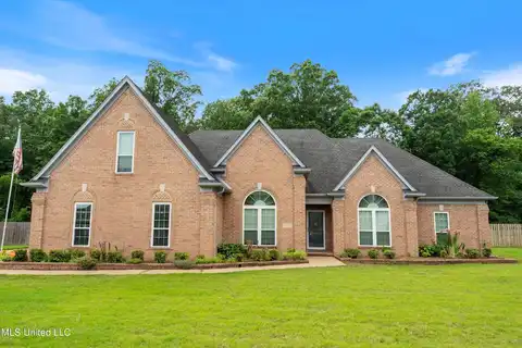 6375 Darren Drive, Olive Branch, MS 38654
