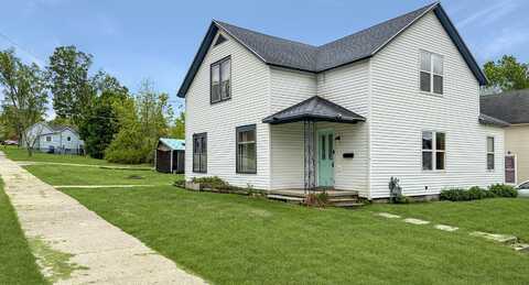 314 E River Street, Cadillac, MI 49601