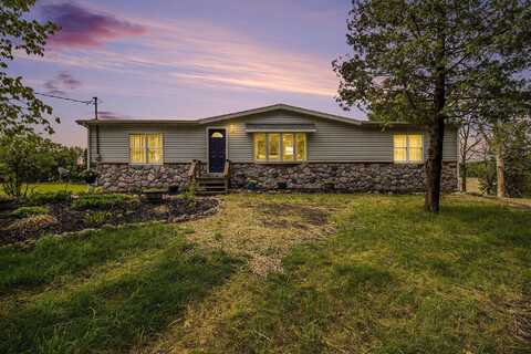 1981 E Wolf Road, Hart, MI 49420