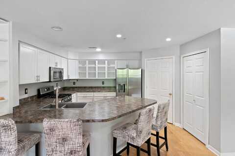 1407 Millbrook Trail, Ann Arbor, MI 48108