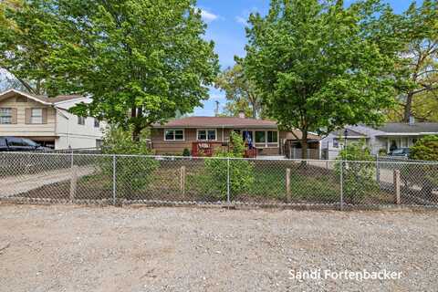 3454 Hiawatha Drive, Norton Shores, MI 49441