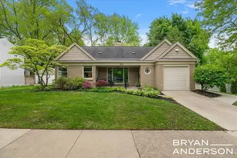 2120 Englewood Drive SE, East Grand Rapids, MI 49506