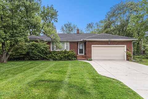 135 Barton Drive, Ann Arbor, MI 48105
