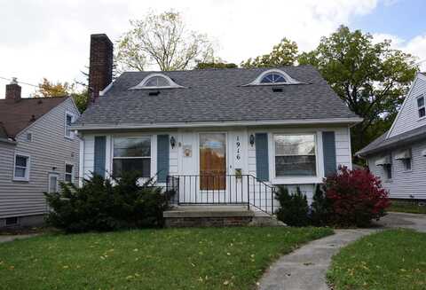 1916 Lyons Avenue, Lansing, MI 48910