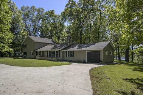 15842 Portage Road, Vicksburg, MI 49097