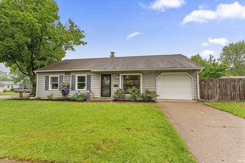 1445 Glenlake Drive, South Bend, IN 46614