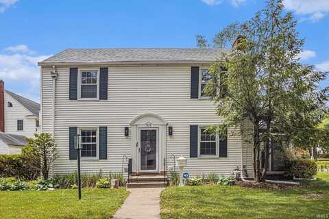 1919 Kessler Boulevard, South Bend, IN 46616