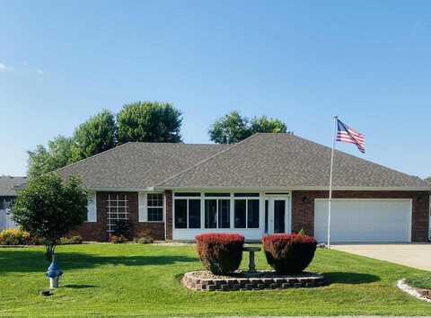 745 E Lindon Street, Bolivar, MO 65613