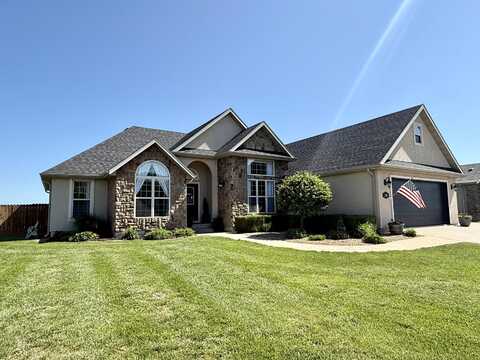 1415 Woodland Road, Marshfield, MO 65706