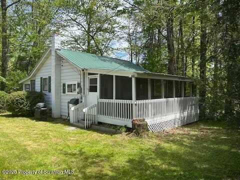 285 Branch Road, Greentown, PA 18426