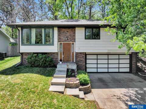 5501 London Road, Lincoln, NE 68516