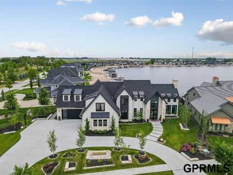 29220 Martin Circle, Valley, NE 68064