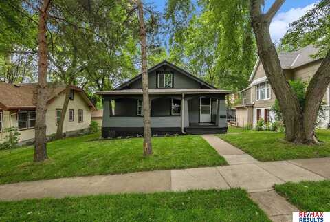 4709 Cuming Street, Omaha, NE 68132