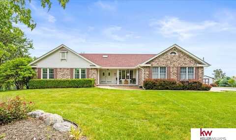 17911 Peterson Road, Plattsmouth, NE 68048