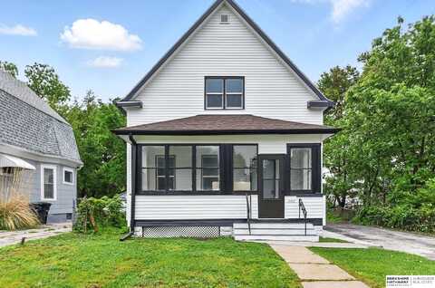 2909 N 26 Street, Omaha, NE 68111