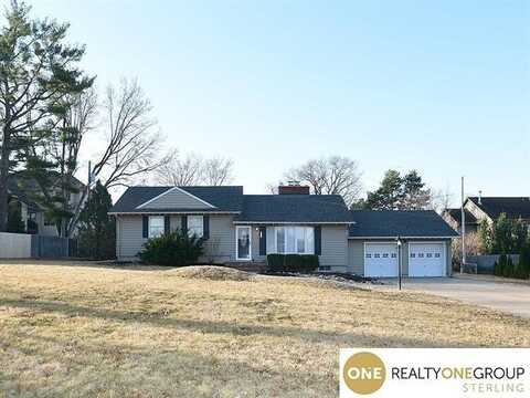9429 Chicago Street, Omaha, NE 68114