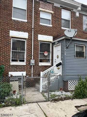 493 1/2 Avon Ave, Newark, NJ 07108