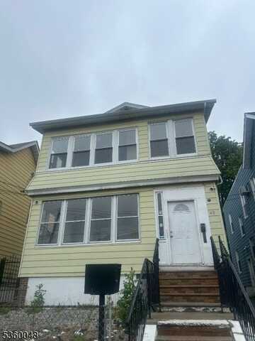43 Norwood Ave, Irvington, NJ 07111