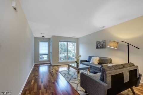 118 Constitution Way Condo, Bernardsville, NJ 07920