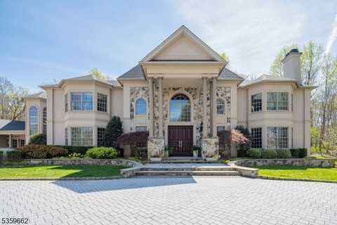 23 Stoningham Dr, Warren, NJ 07059