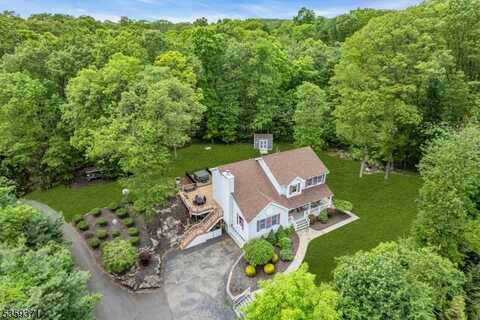 1 Lepont St, Stanhope, NJ 07874