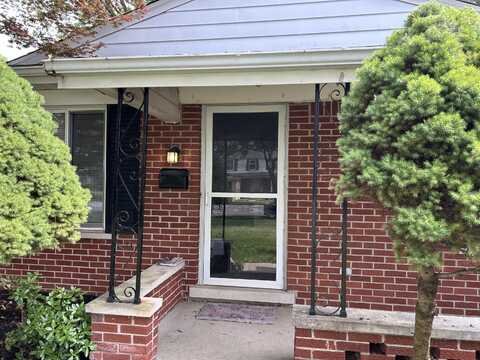 2176 Cumberland Drive, Troy, MI 48085