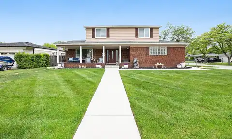 34683 Macdonald Drive, Sterling Heights, MI 48310