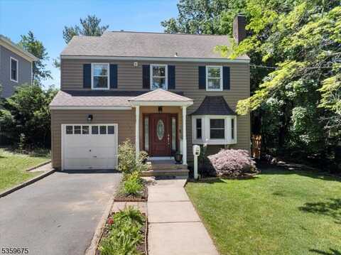 133 Donaldson Ave, Rutherford Boro, NJ 07070