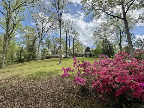 343 Woodland Heights Dr, Columbus, MS 39705