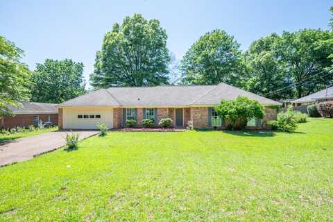 105 Bellwood Dr, Starkville, MS 39759