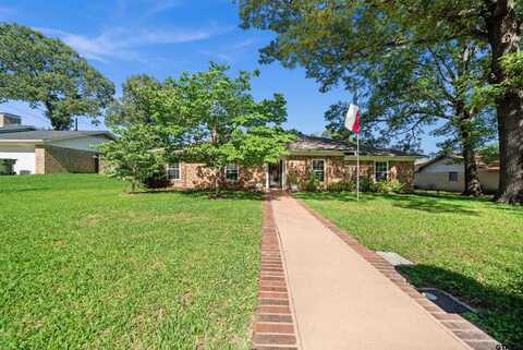 8312 Oxford Dr, Tyler, TX 75703