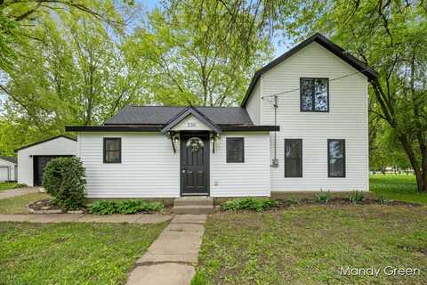 536 E Grant Street, Sheridan, MI 48884