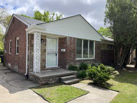 24680 Kenosha St Street, Oak Park, MI 48237